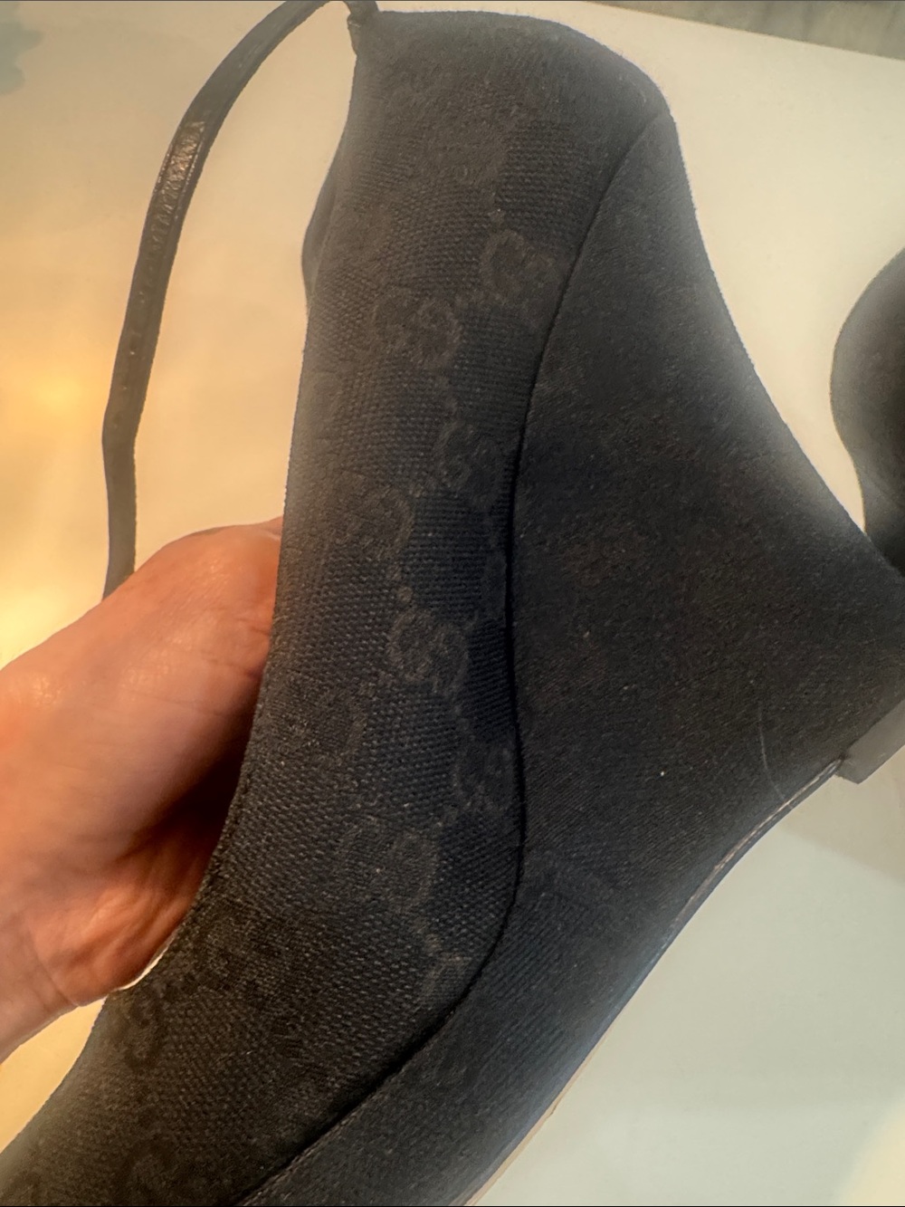 GUCCI “TOM FORD” Classic Black Women's Wedge Pumps with Ankle Strap - Picture 4 of 16